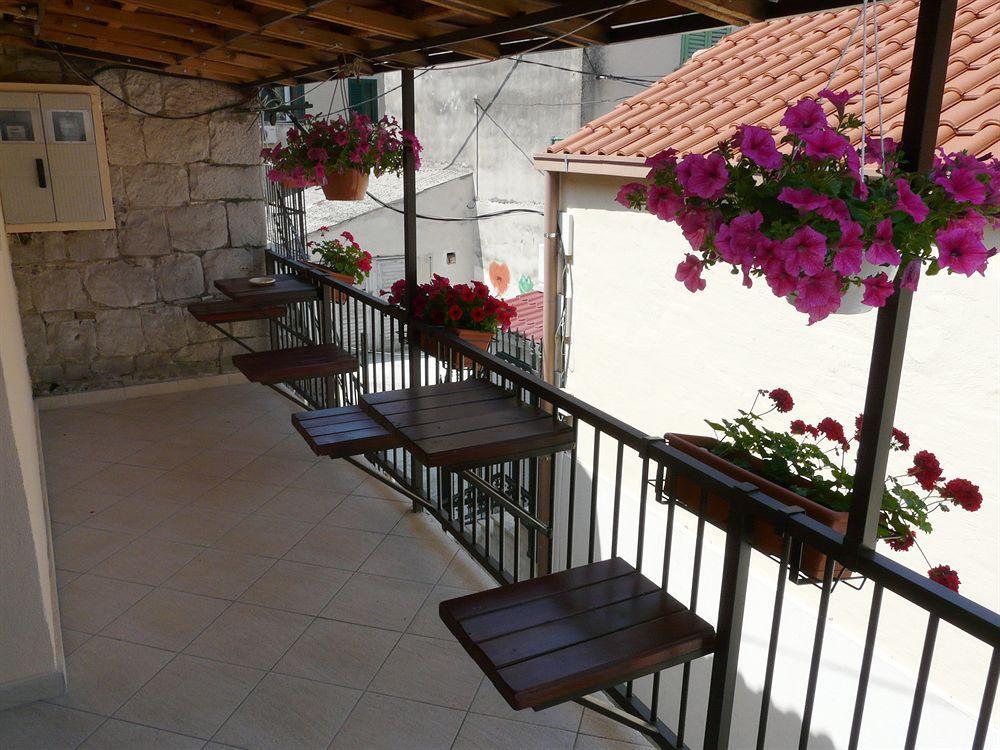 Guesthouse Pjaceta Spalato Esterno foto